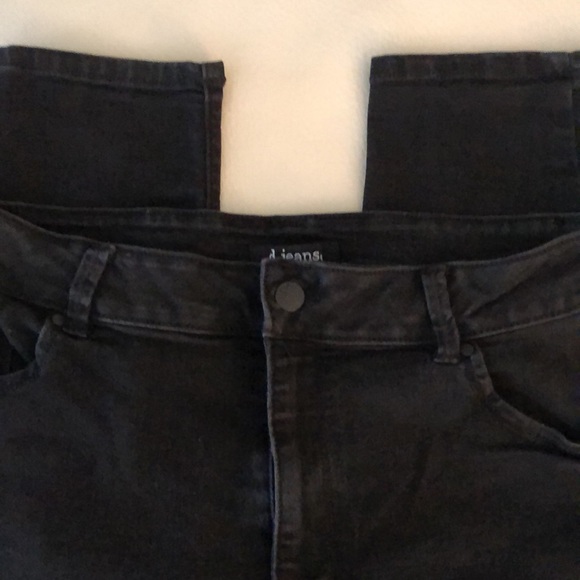 d.jeans Ladies Black Jeans Size 16 Great Stretch Super Soft - Picture 2 of 5